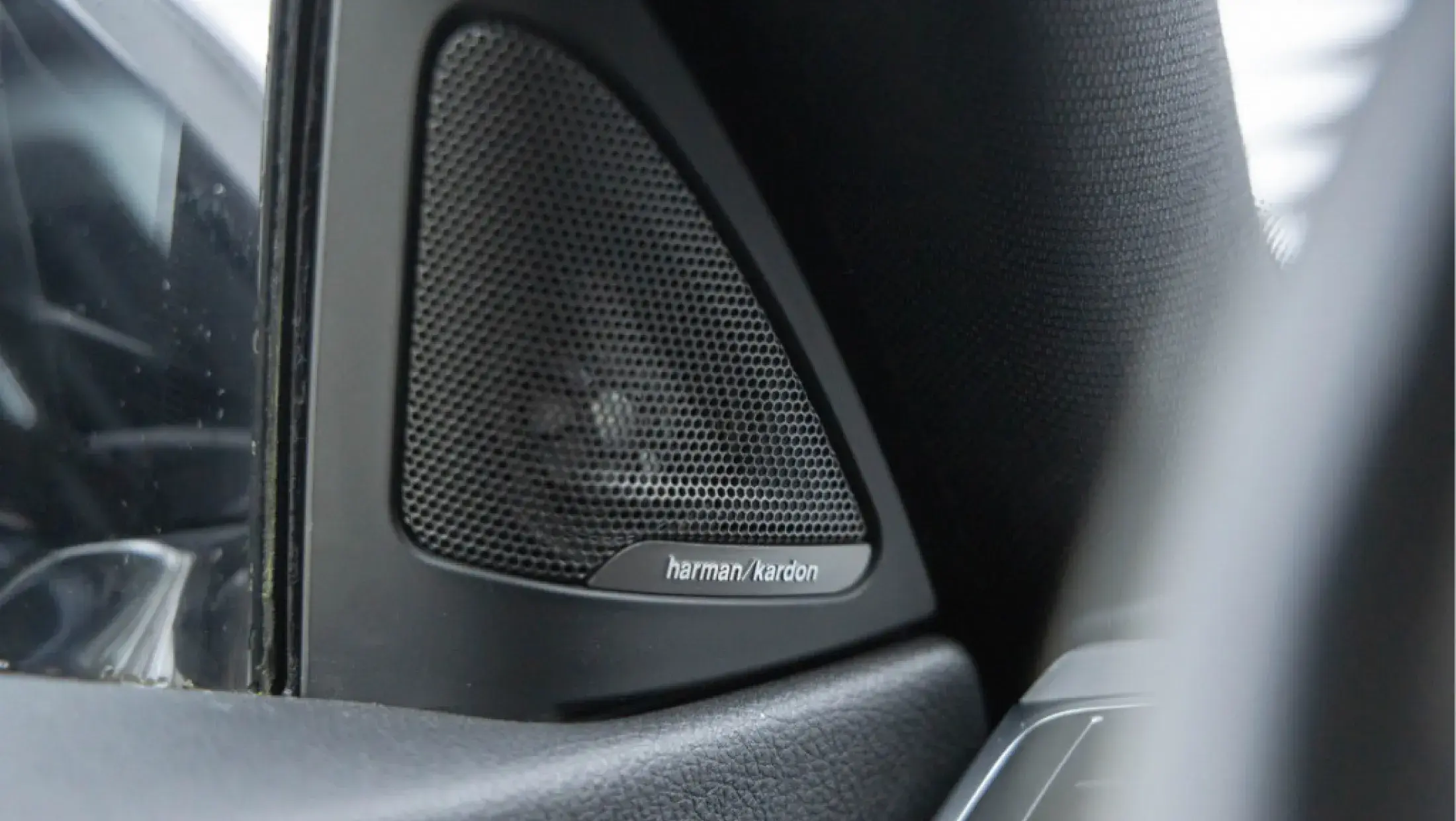 BMW 440i Gran Coupe M Performance Power and Sound kit Individual Tansanite Blue F36 Dakota schwarz leder
