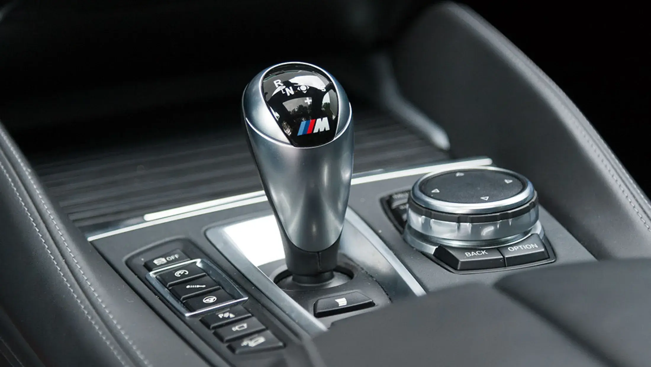 BMW X5 M Donington Grau Metallic Volleder Merino Schwarz F85 2016 SUV Bergwerff