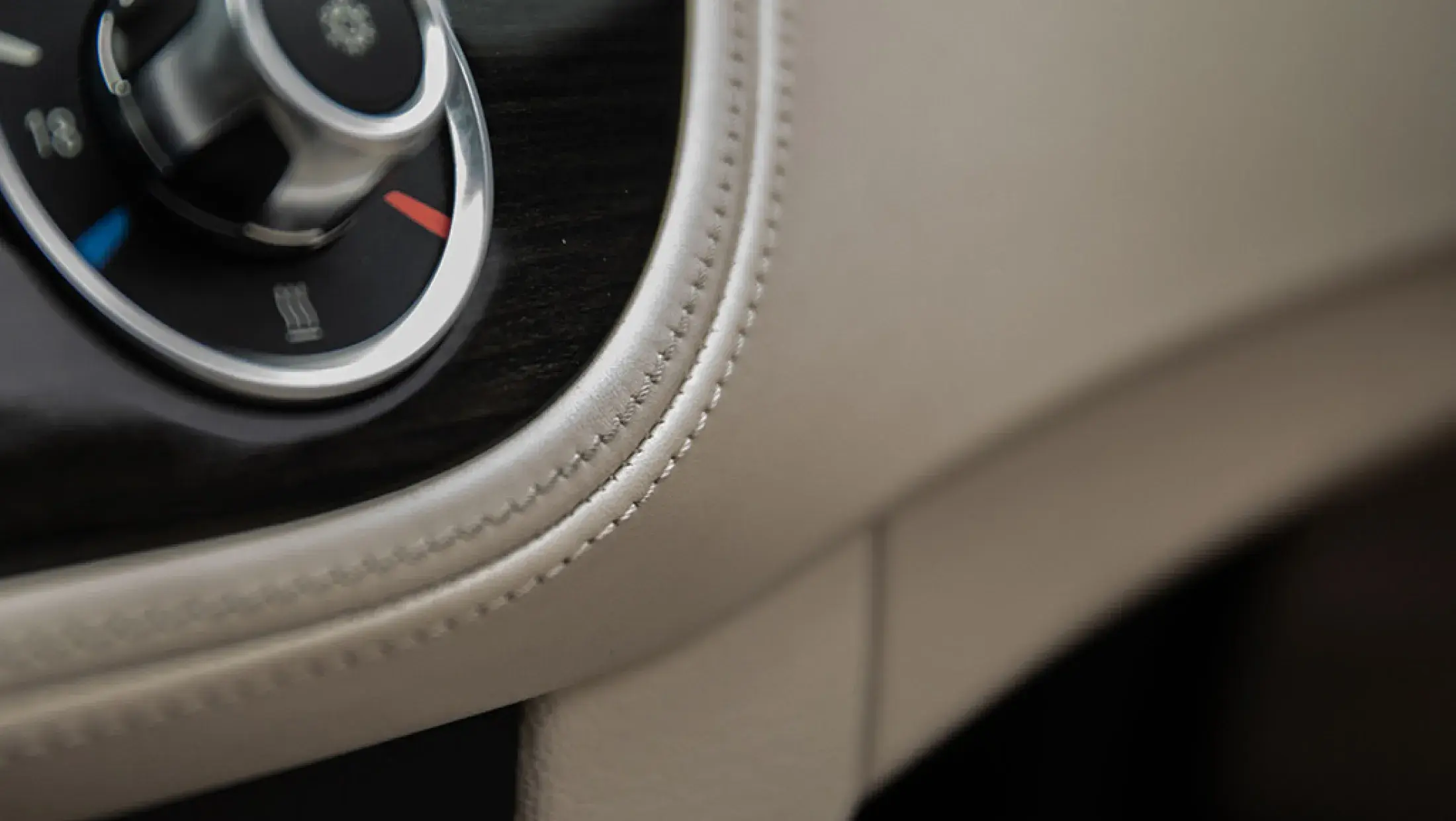 BMW Z4 Roadster sDrive35i High Executive Spacegrau Exclusivleder Silk Nappa Elfenbeinweiss