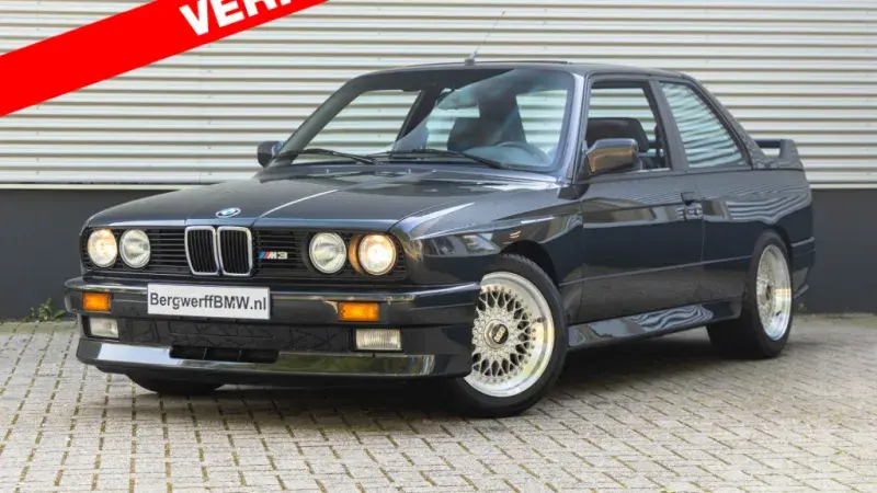 BMW E30 M3 Diamond Black Metallic Handgeschakeld first hand 1988 low mileage 
