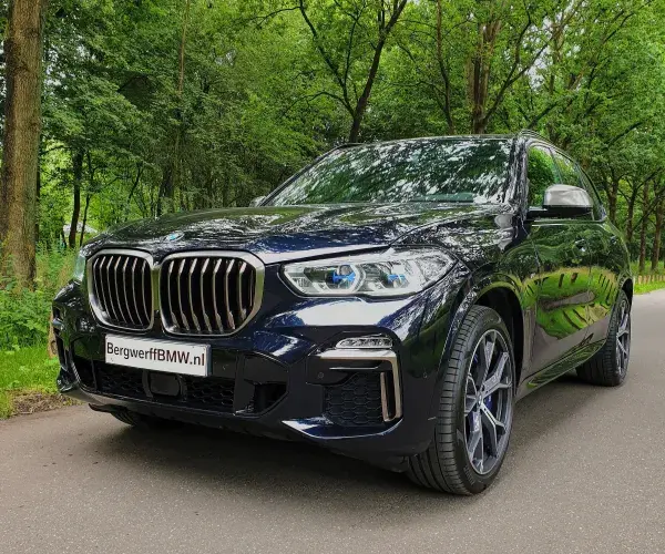 BMW X5 M50d Carbon Black Metallic SUV G05 Leder Vernasca design Coffee 2019 Bergwerff