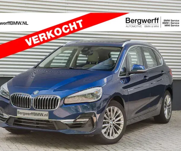 BMW 218i Active Tourer Trekhaak Panoramadak Sportstoelen Mediterranblau Metallic F45 Bergwerff