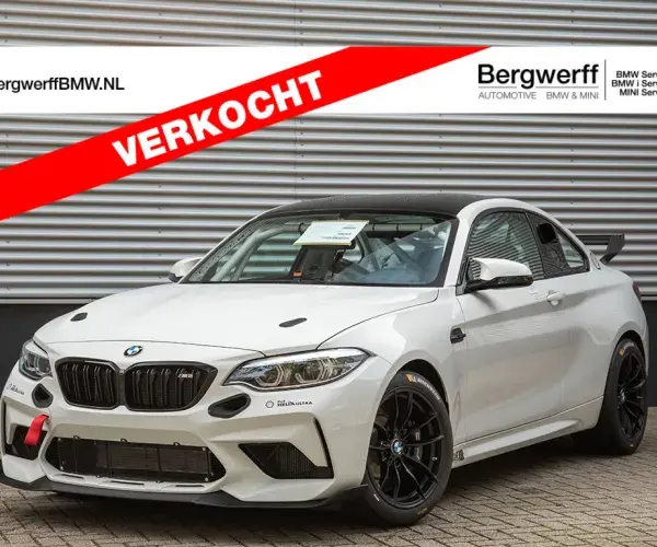 BMW M2 CS Racing OHNE POLSTERUNG Manual Alpin Weiss Bergwerff