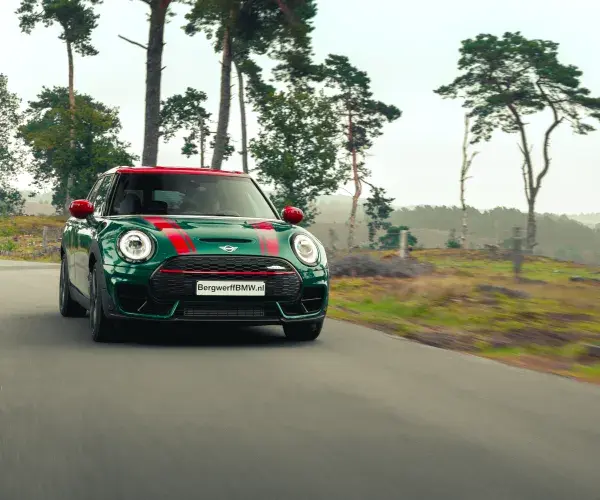 Mini Clubman 2.0 John Cooper Works ALL4 Chili British Racing Green