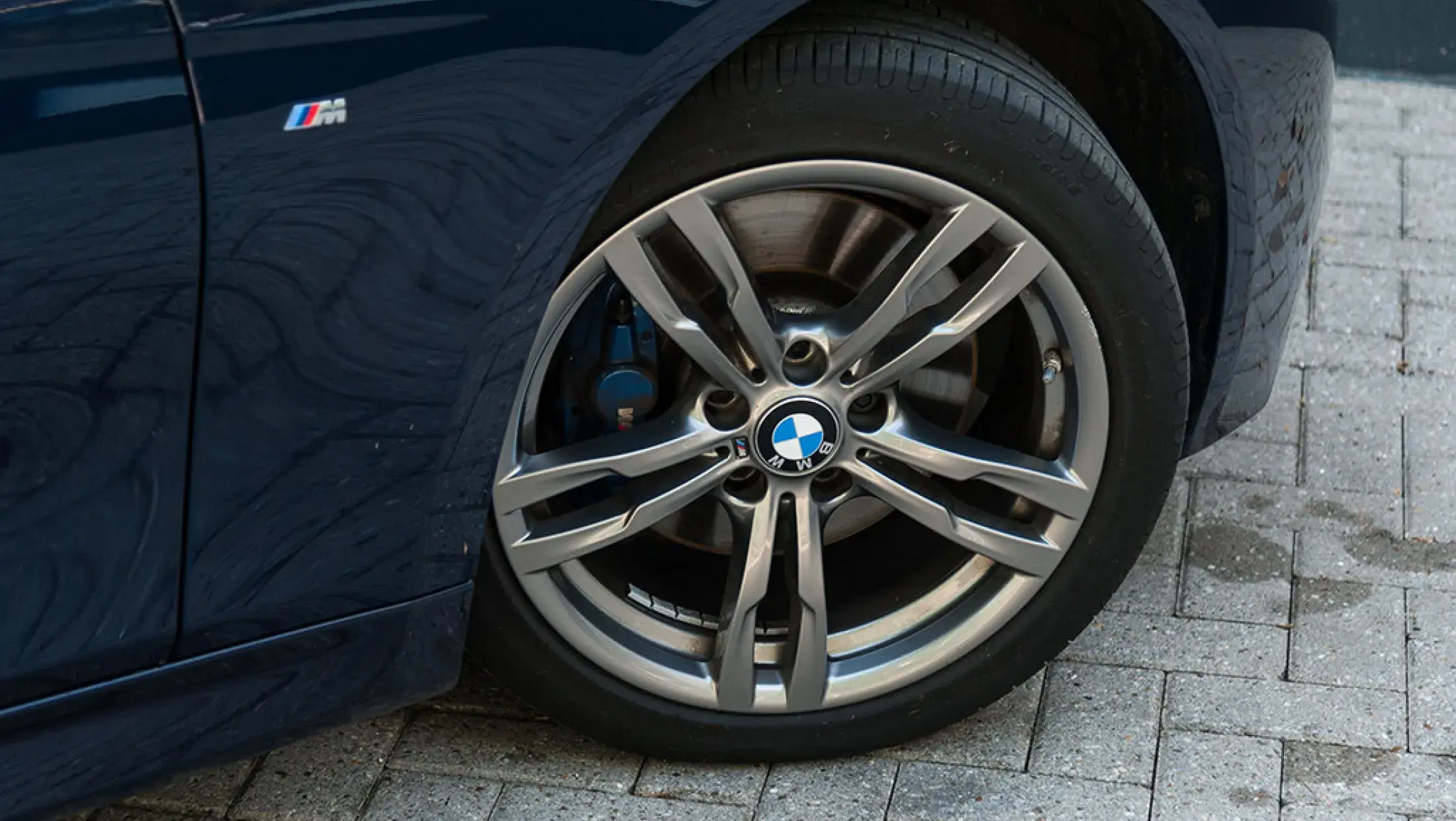 BMW 320i Touring Individual Tansanite blue dakota schwarz F31 LCI M-Sport Bergwerff