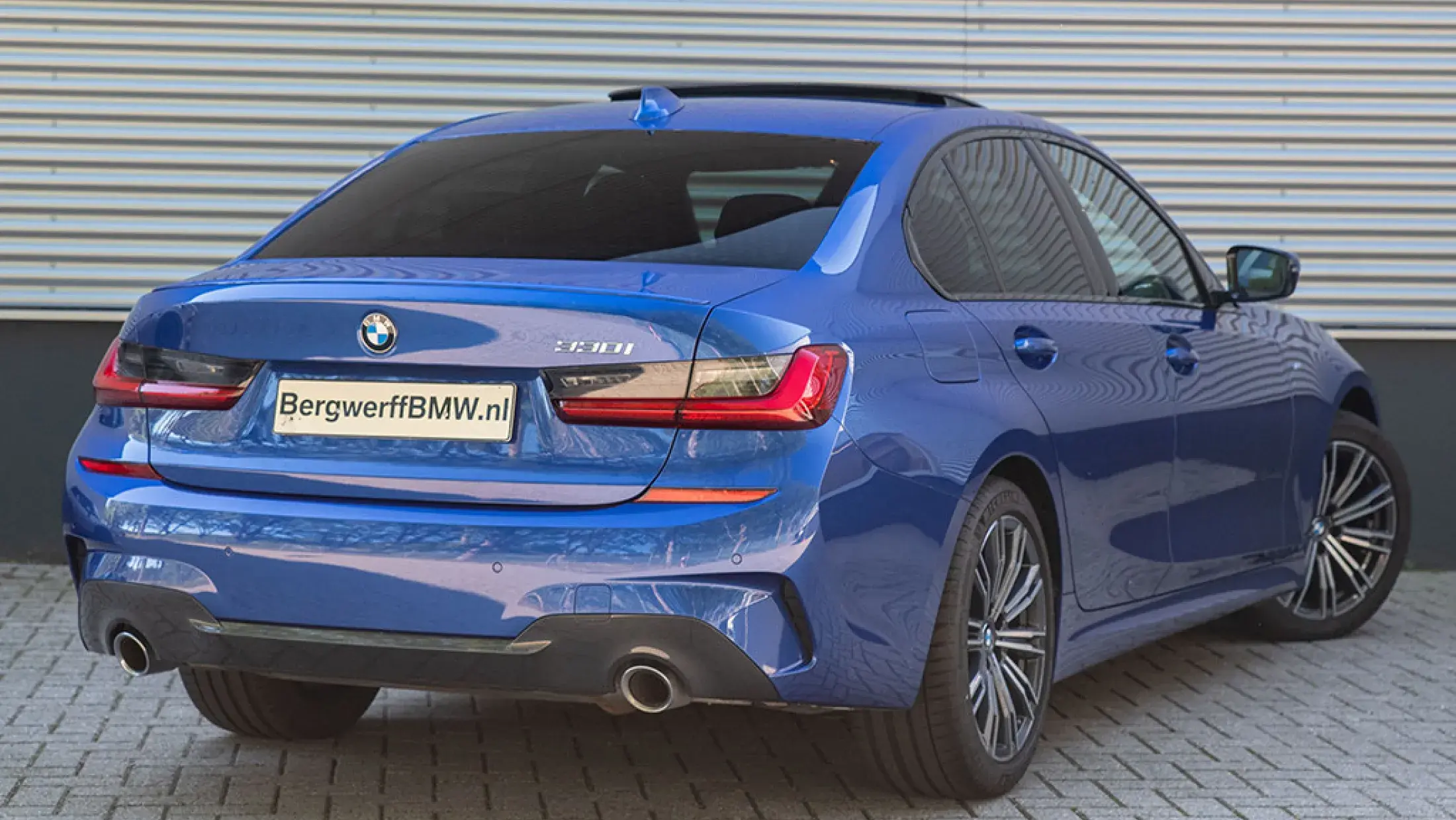 BMW 330i M-Sport Portimao Blau G20 Bergwerff