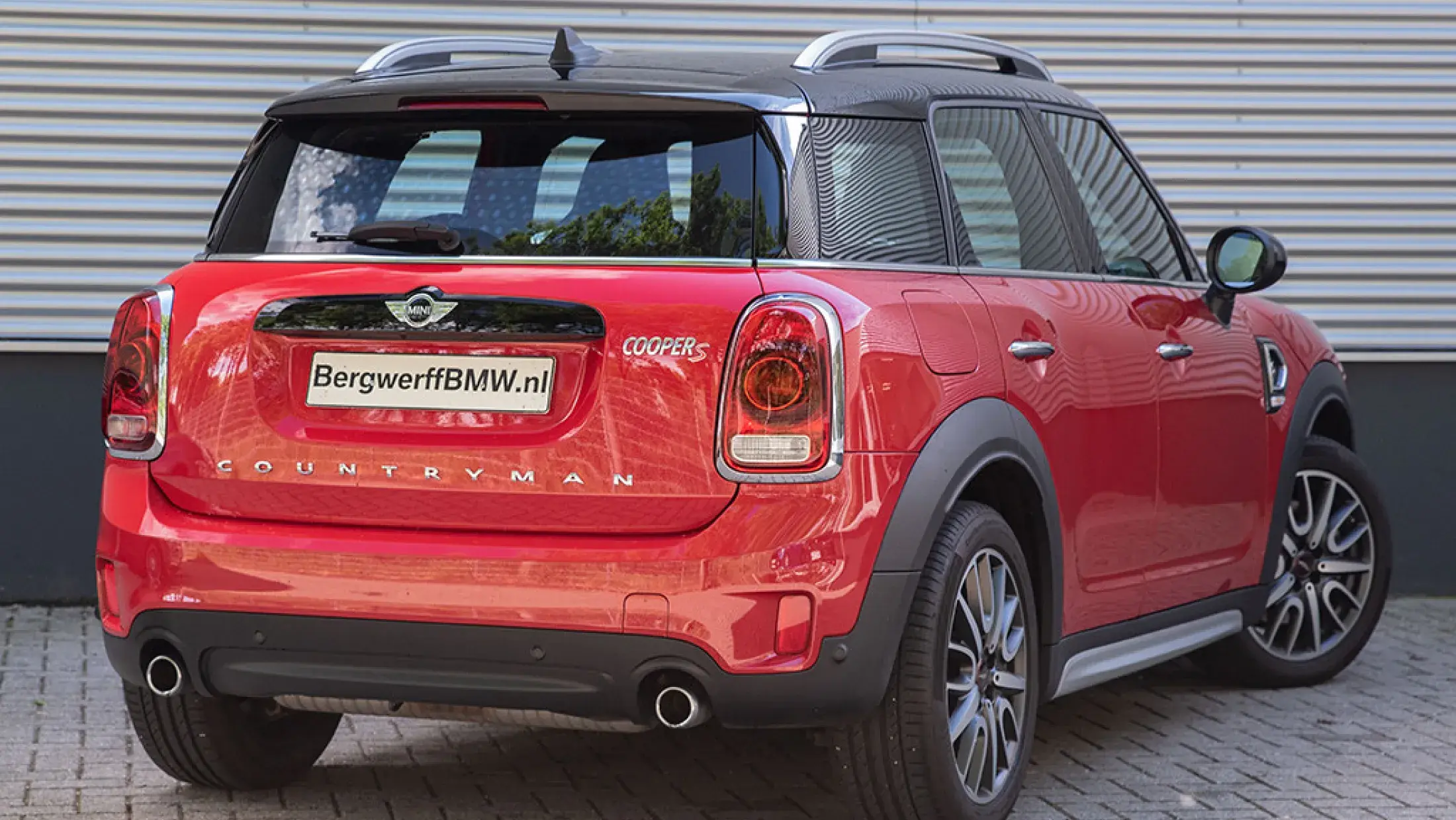 MINI Countryman 2.0 Cooper S chili JCW dinamica f60 Chili red handgeschakeld Manual Bergwerff