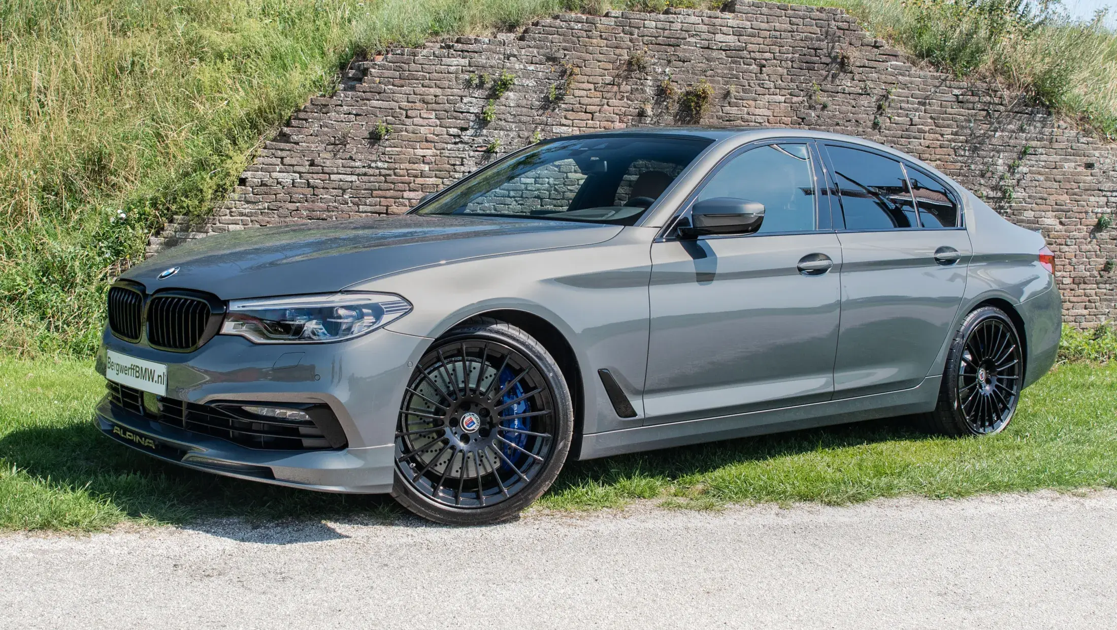 ALPINA B5 Bi-Turbo iDrive 7 Stratus Grau Metallic G30 Bergwerff