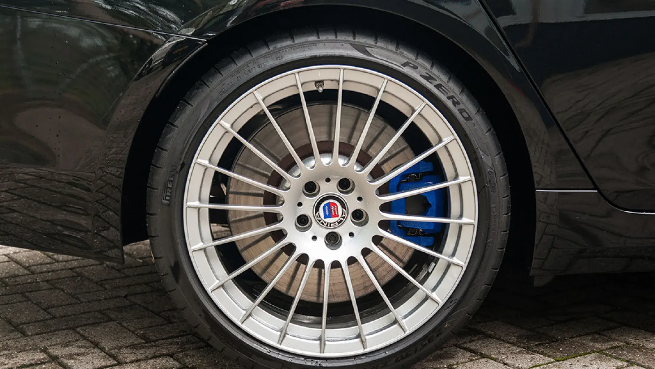 ALPINA B5 Touring Bi-Turbo Blacksafier G31 Bergwerff