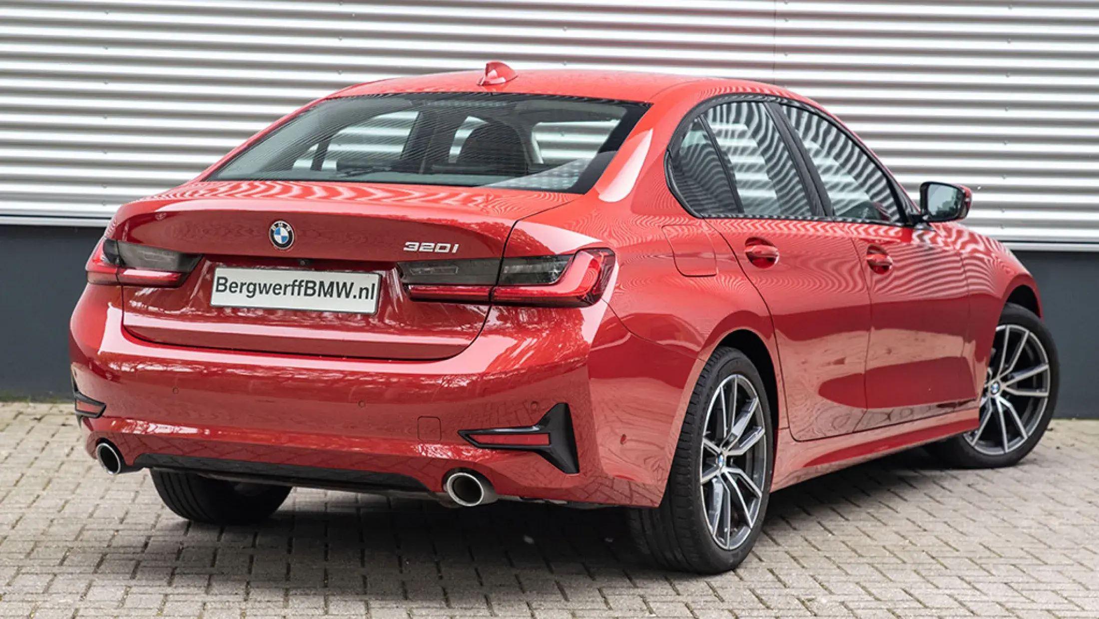 BMW 320i Melbourne Rot G20 Bergwerff