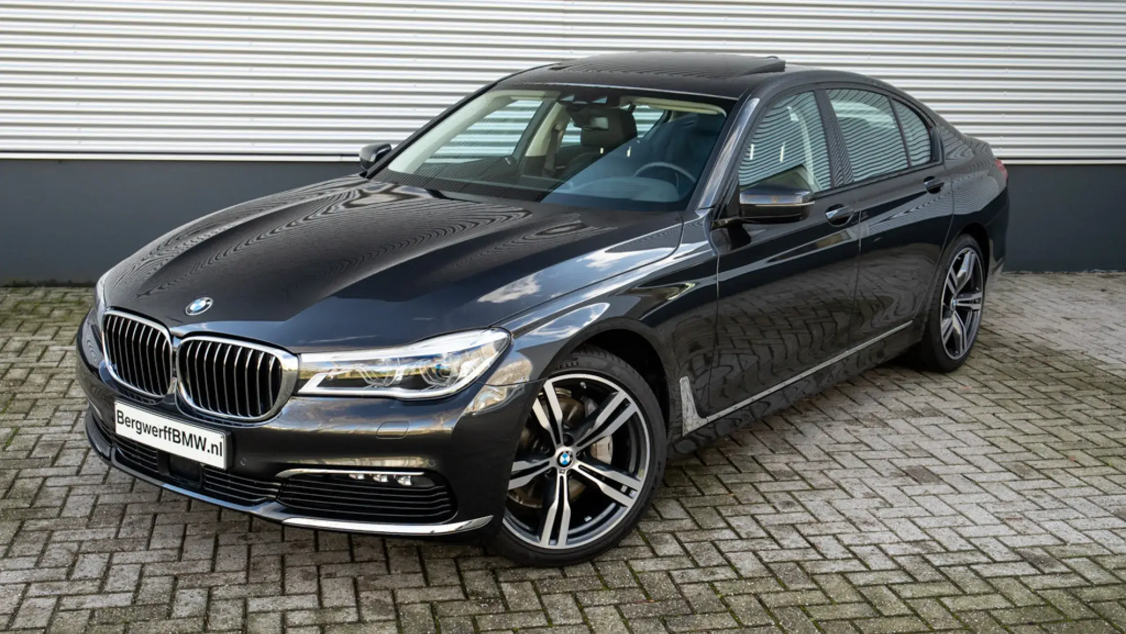 BMW 740d xDrive Active Cruise Sophistograu G11 Bergwerff