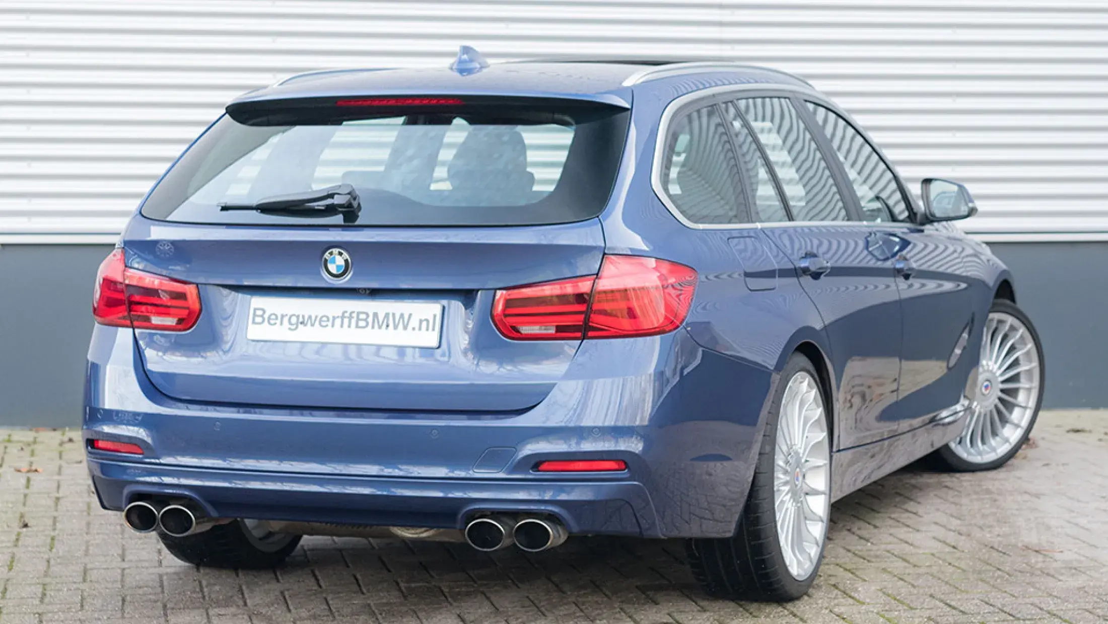 ALPINA B3 Touring Allrad Facelift F31 LCI Alpina Blue Metallic BMW Individual erweiterte Lederausstattung Schwarz