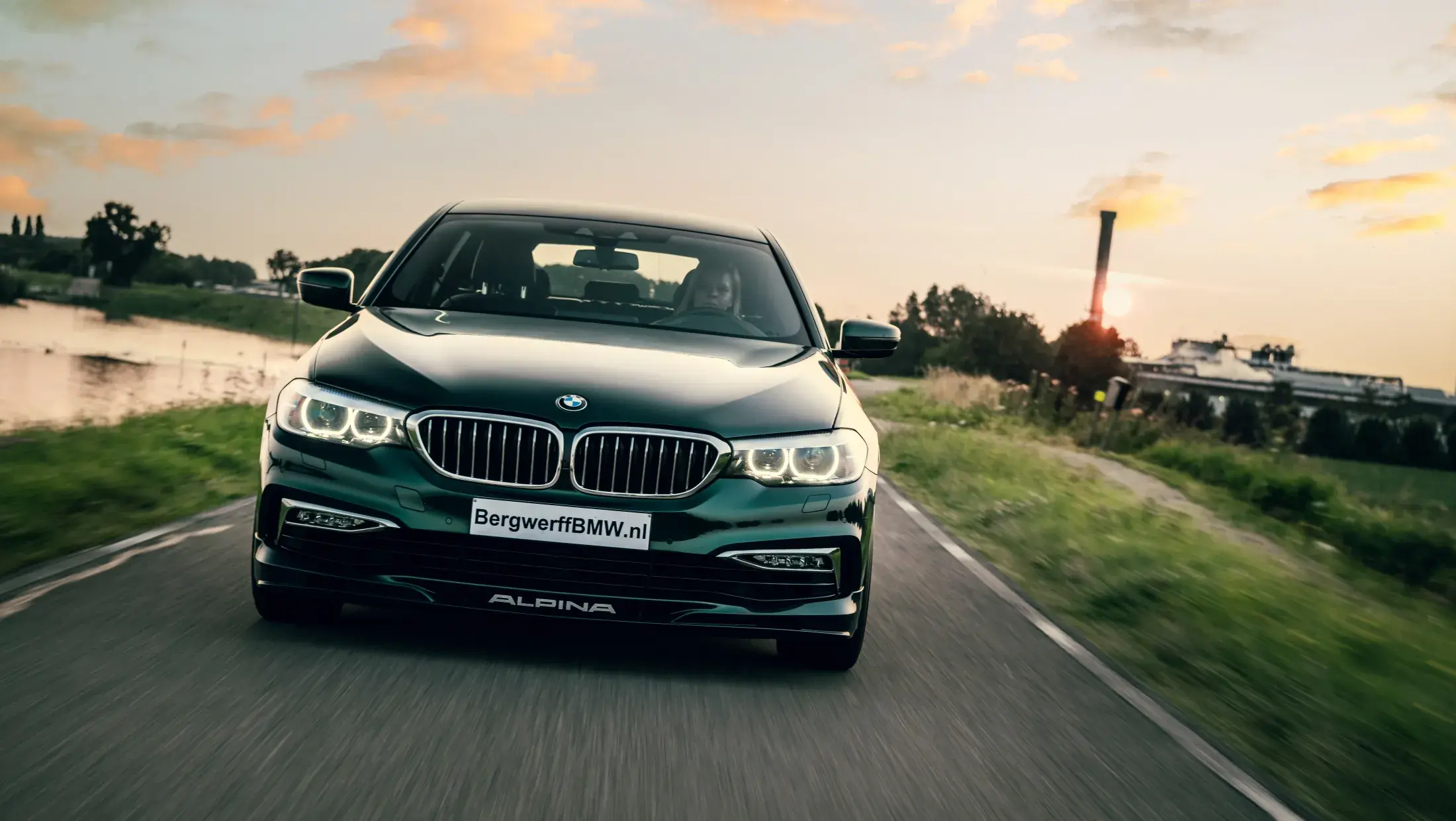 ALPINA B5 Touring G31 Alpina Green II Metallic Exklusivleder Nappa Mokka 2017