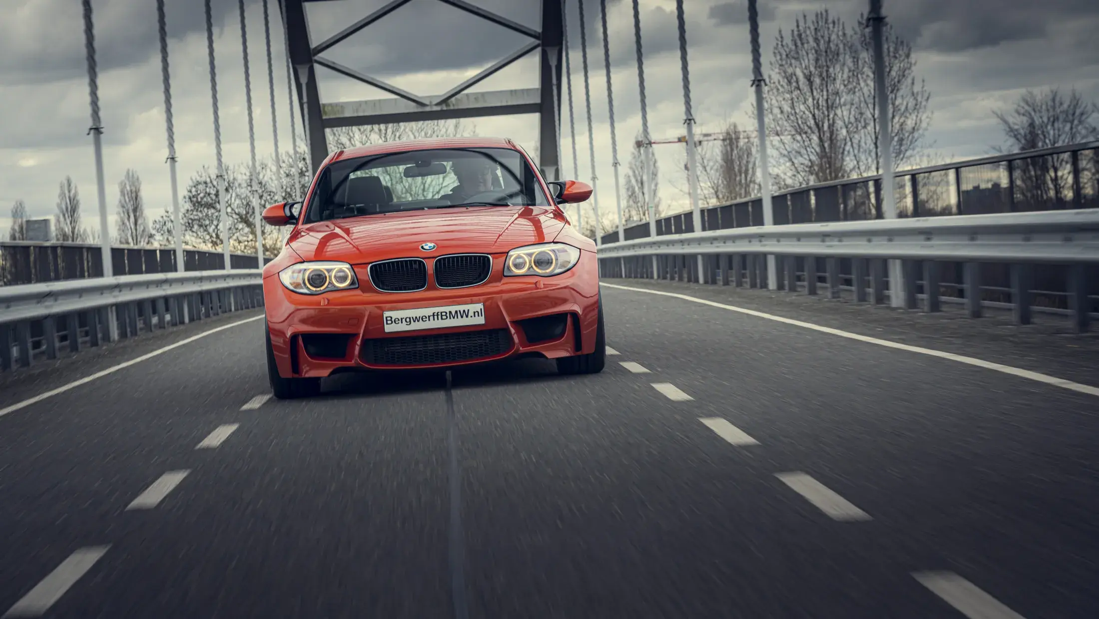 BMW 1M Coupe E82 Valencia Orange Metallic Leder Boston Schwarz met oranje contrasterend stiksel 2011