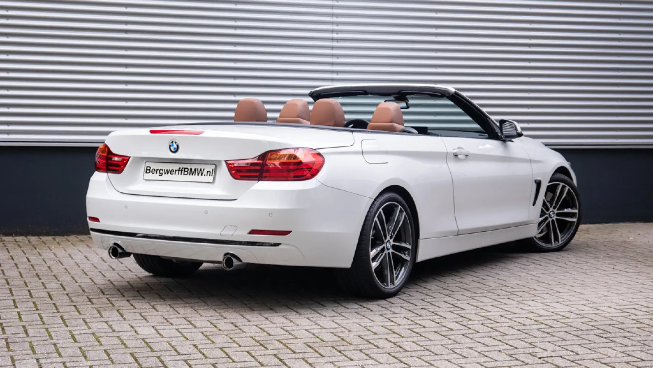 BMW 435i Cabrio High Executive Mineralweiss Luxury Sportstoelen F33 Bergwerff