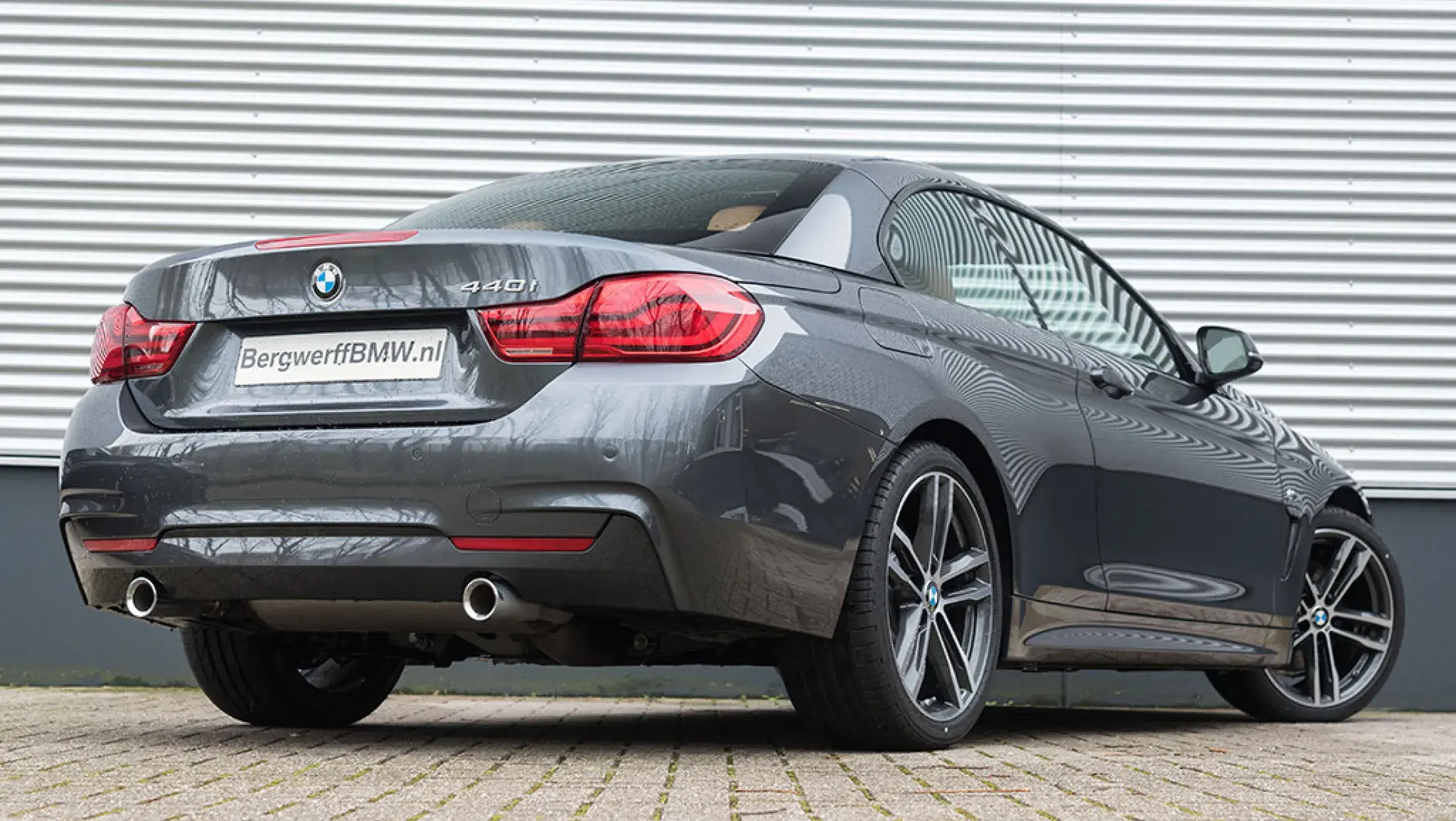 BMW 440i Cabrio High Executive M-Sport Mineralgrau Metallic F33 Bergwerff