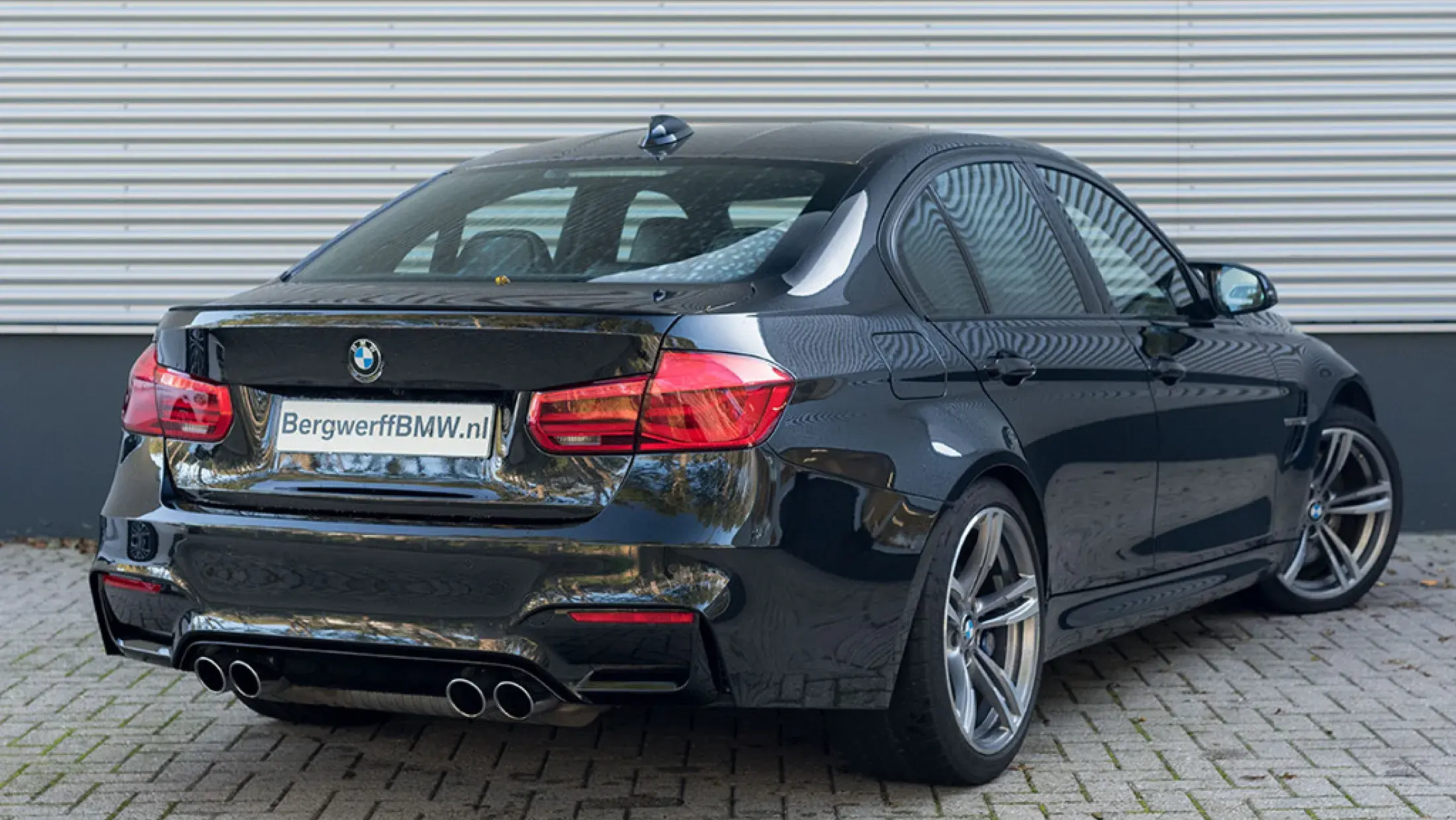 BMW M3 DCT Blacksafier Volleder Merino Schwarz F80 Bergwerff