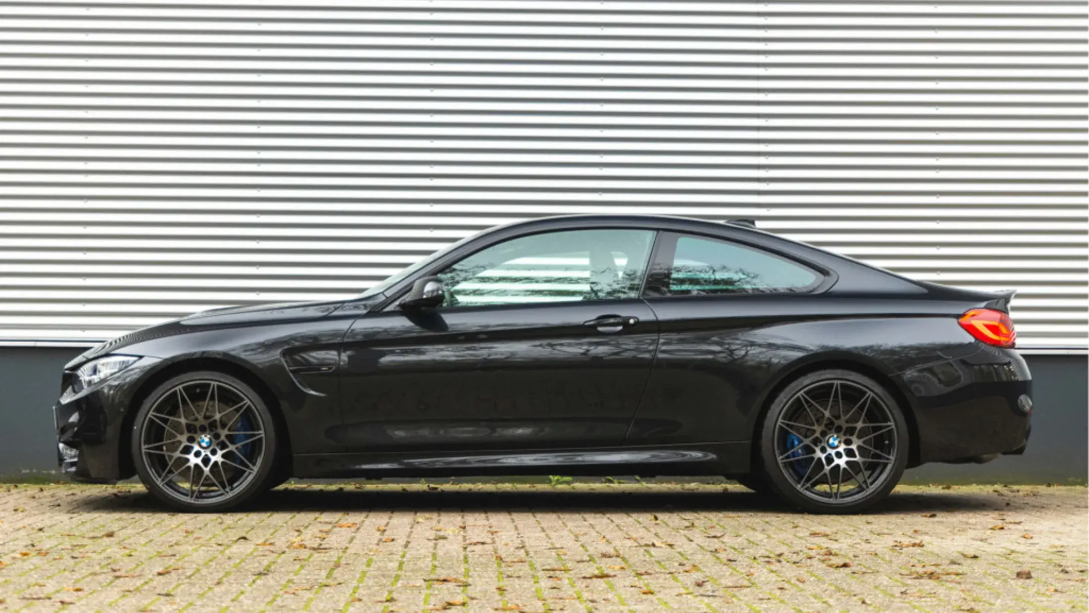 BMW M4 Competition Coupe DCT Saphire Black F82 Volleder Merino Schwarz Bergwerff