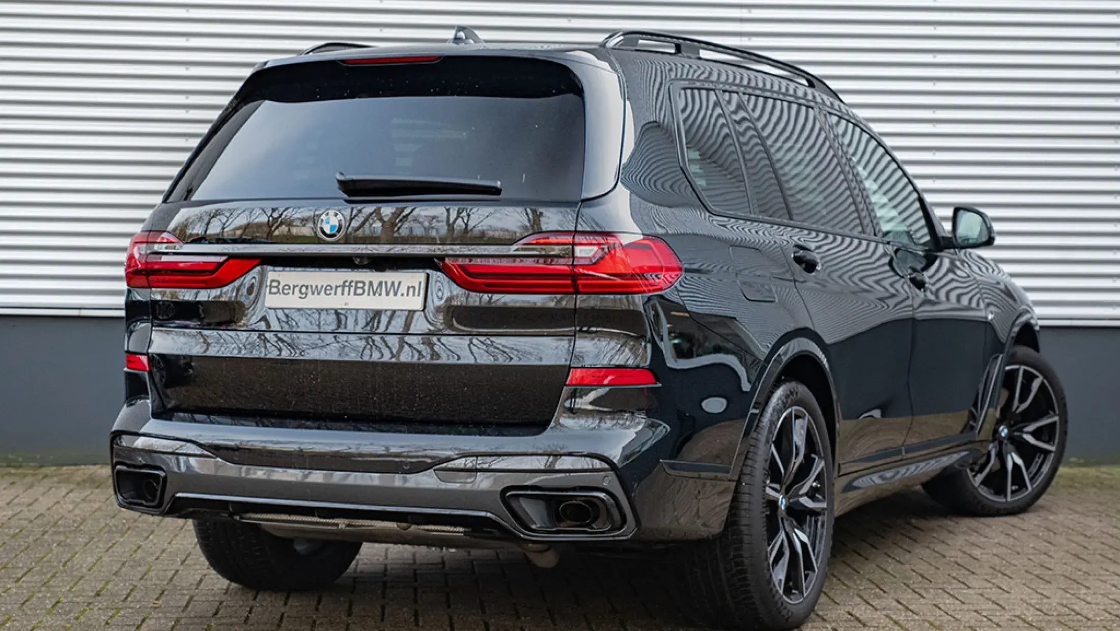 BMW X7 xDrive30d M Sport BMW Individual uitgebreid lederen bekleding Merino Schwarz SUV