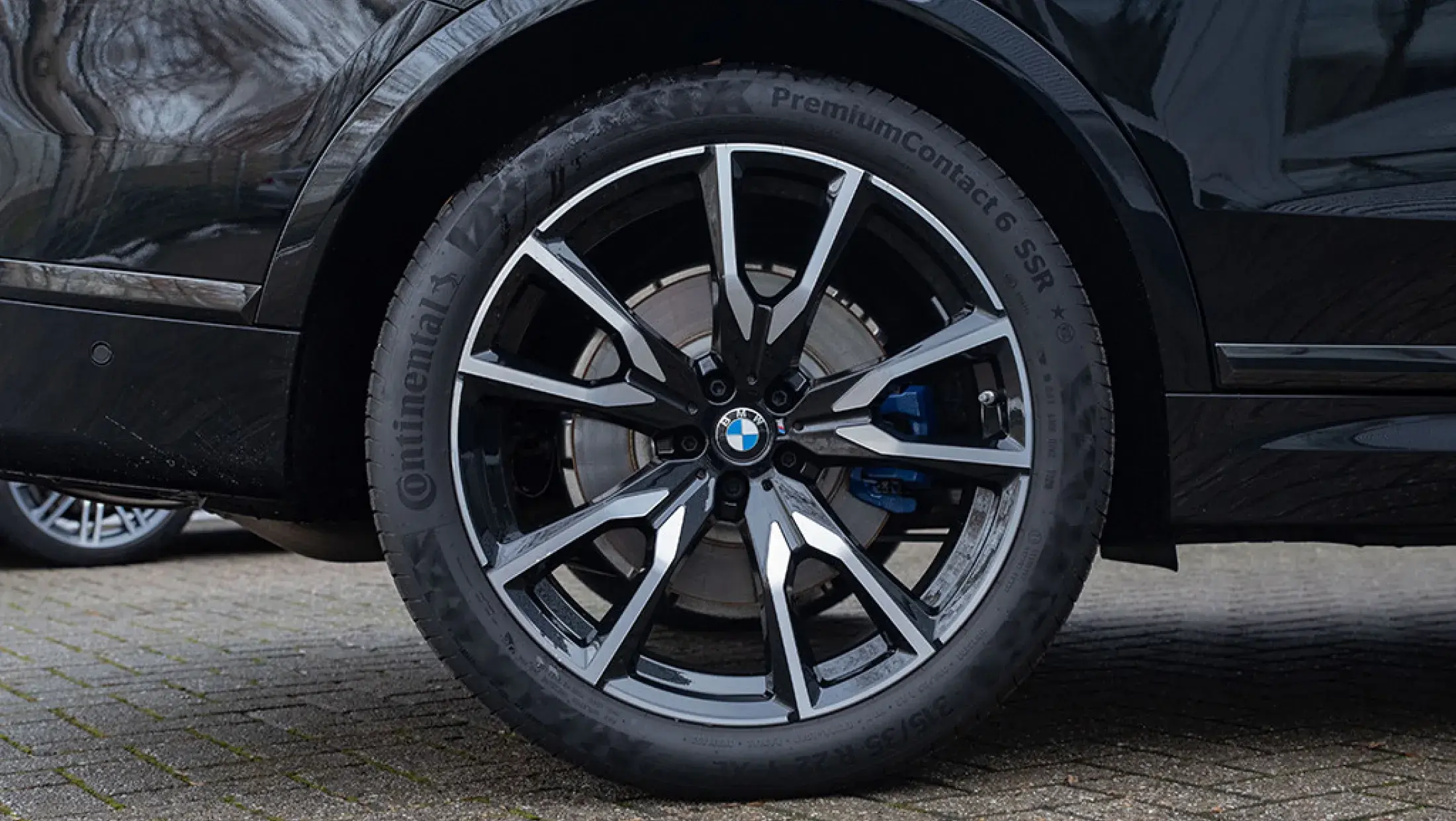 BMW X7 xDrive30d M Sport BMW Individual uitgebreid lederen bekleding Merino Schwarz SUV