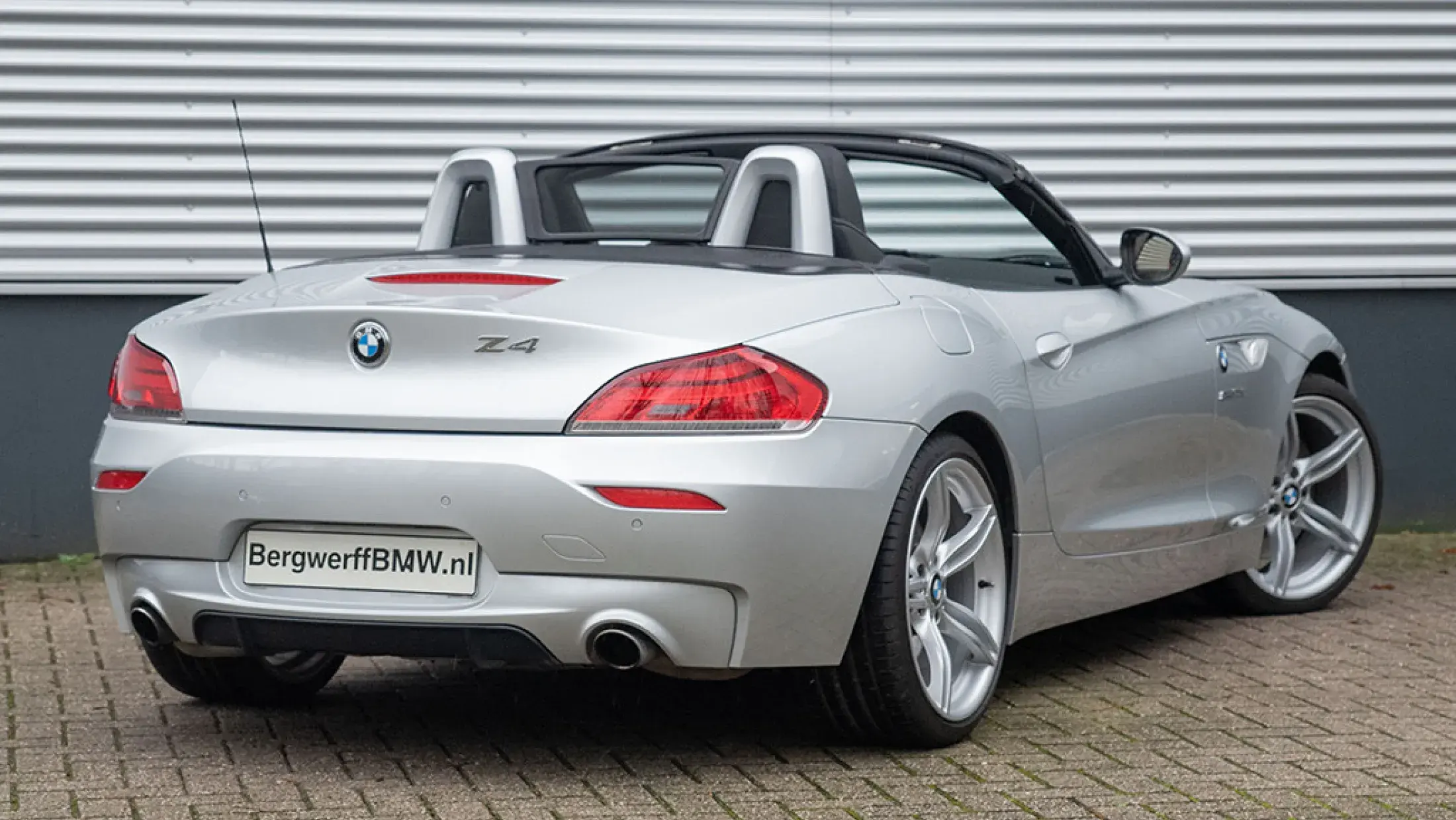 BMW Z4 Roadster Cabrio sDrive35is DCT Titan Silver E89 Uitgebreid lederen bekleding Kansas met SunReflect