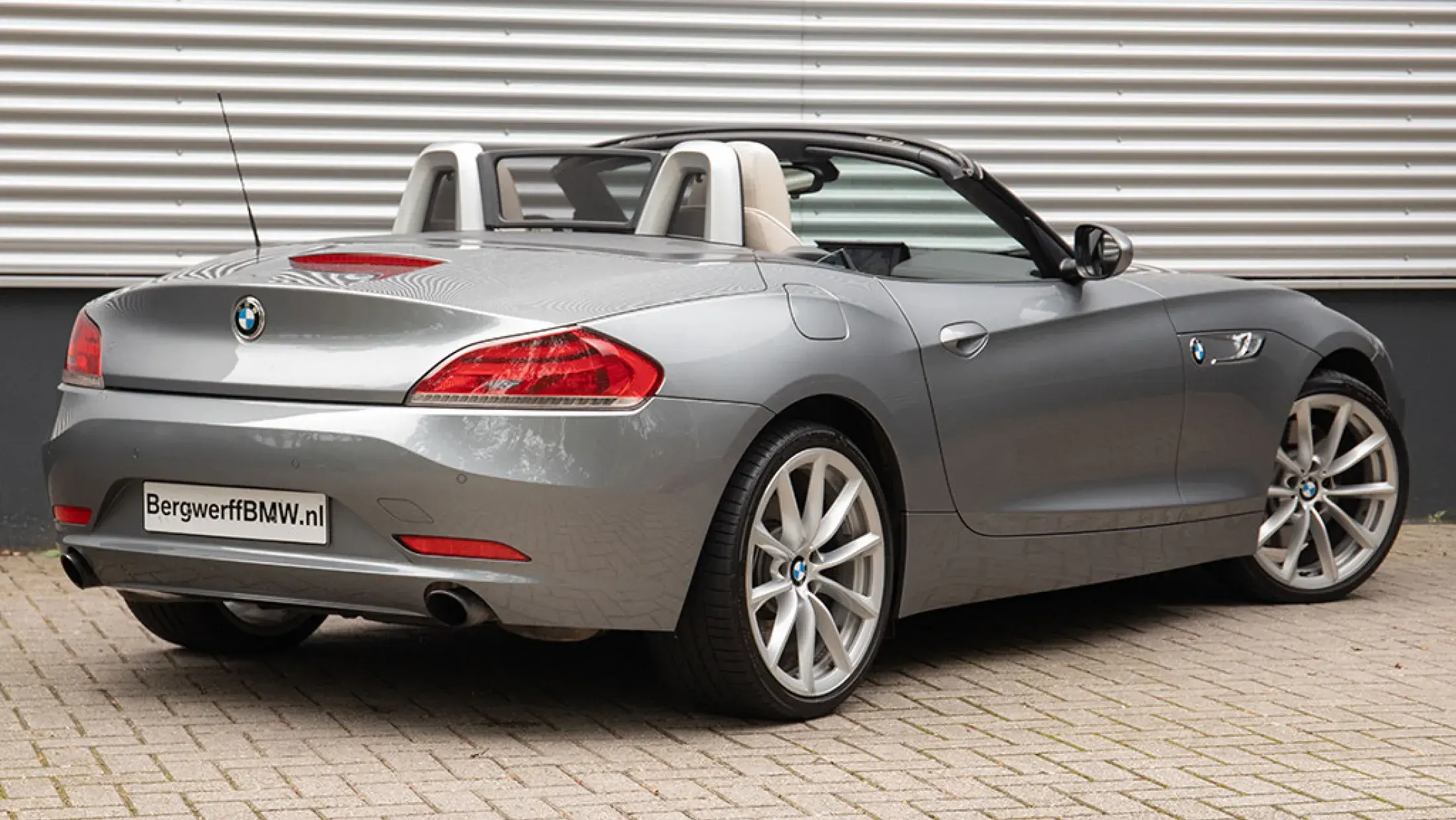 BMW Z4 Roadster sDrive35i High Executive Spacegrau Exclusivleder Silk Nappa Elfenbeinweiss