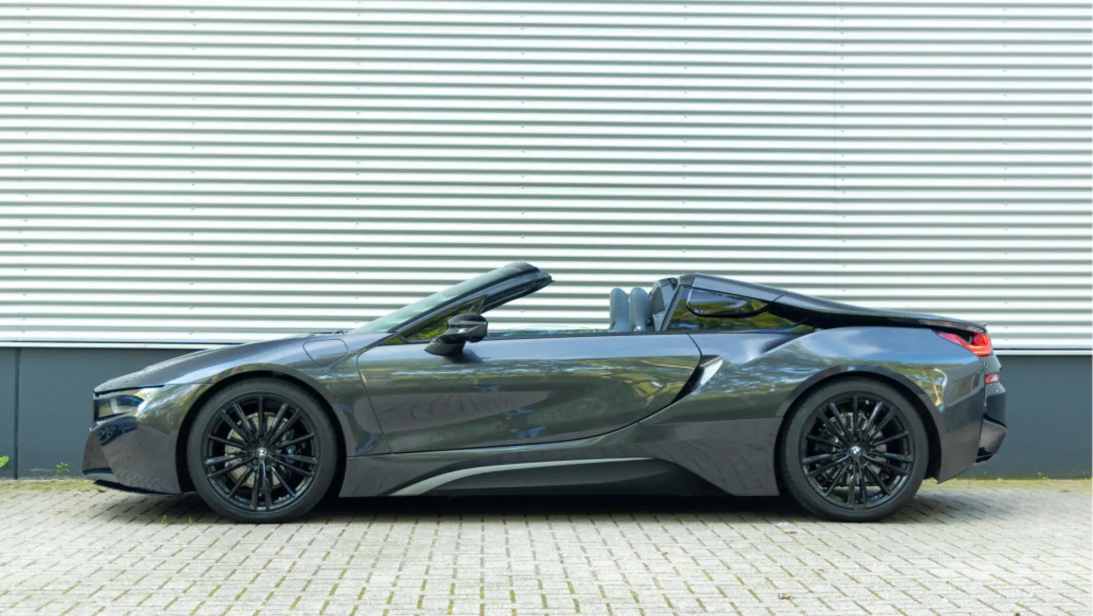 BMW i8 Roadster i15 Cabrio Volleder 'Spheric' geperforeerd in Amido Sophistograu Electric 