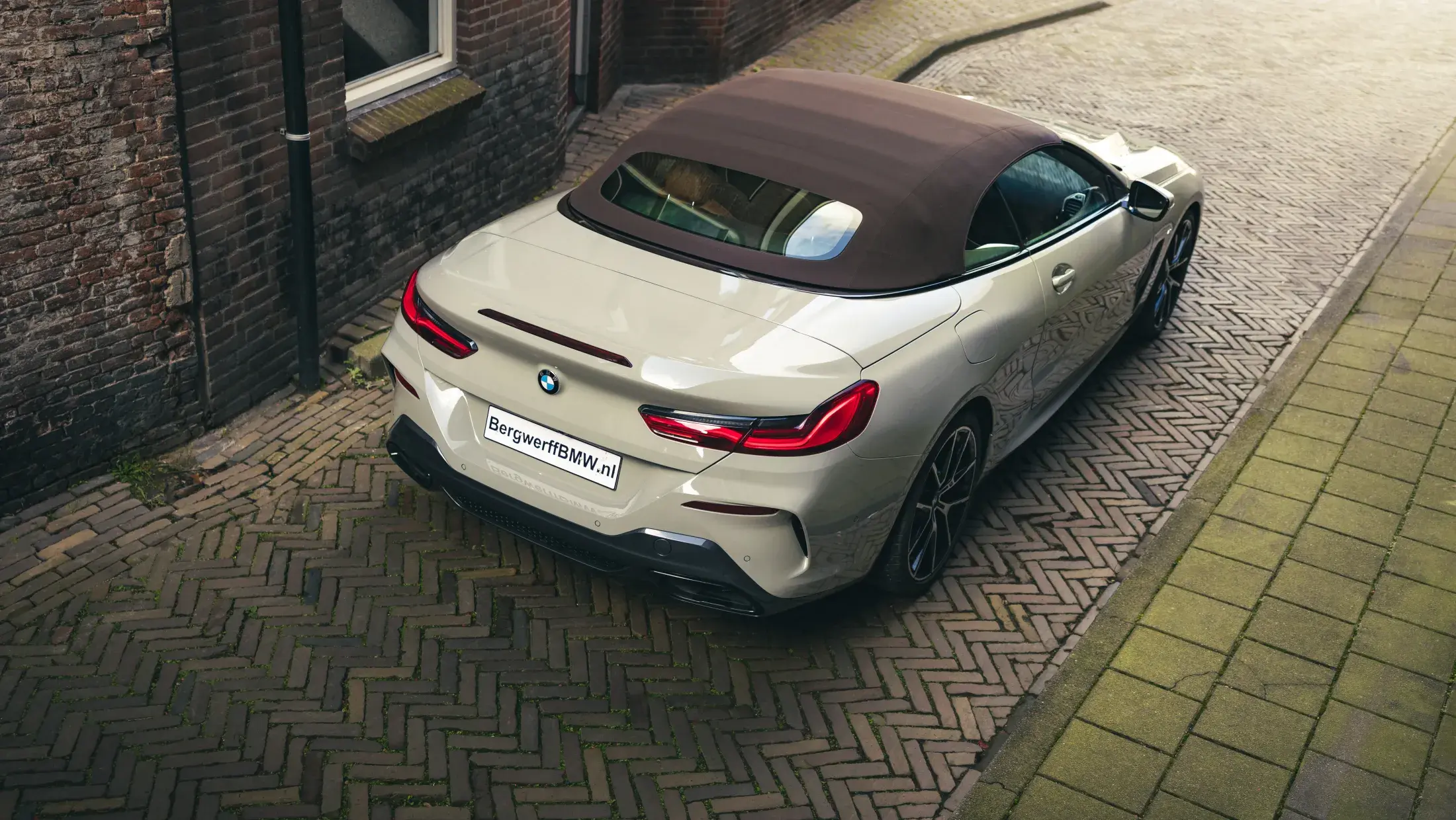 BMW 840i Cabrio Individual Special Request Mode Grau Fashion Grey G14 BMW Individual vollederen bekleding Merino Tartufo