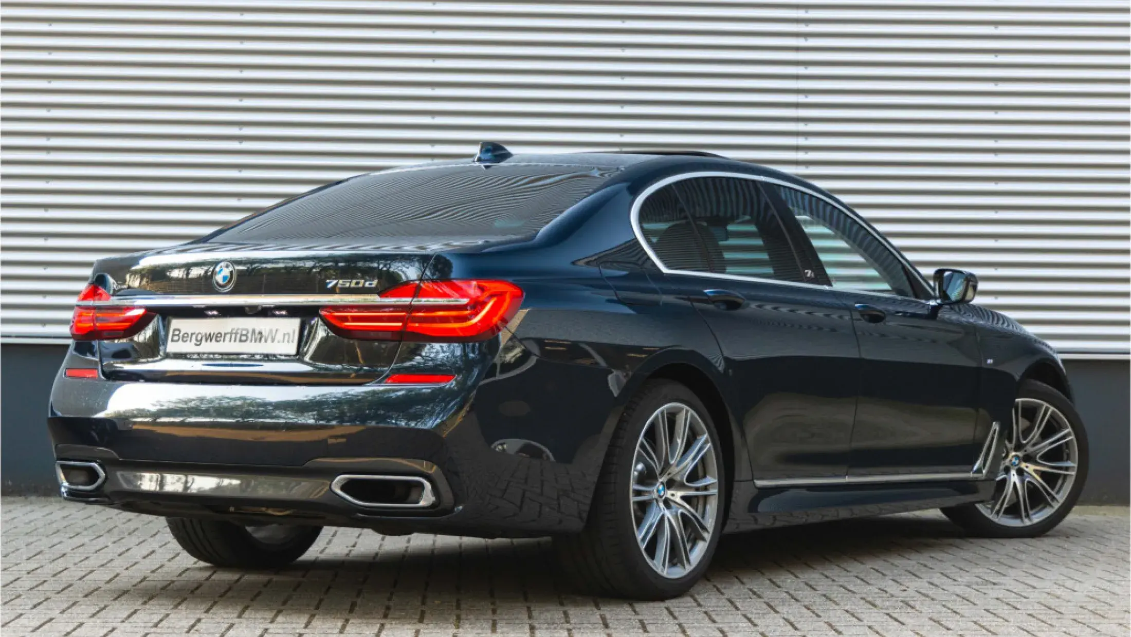 BMW 750d xDrive 40 Jahre 7er Edition Individual Petrol Mica G11 G12 Volleder Merino Amarobrown