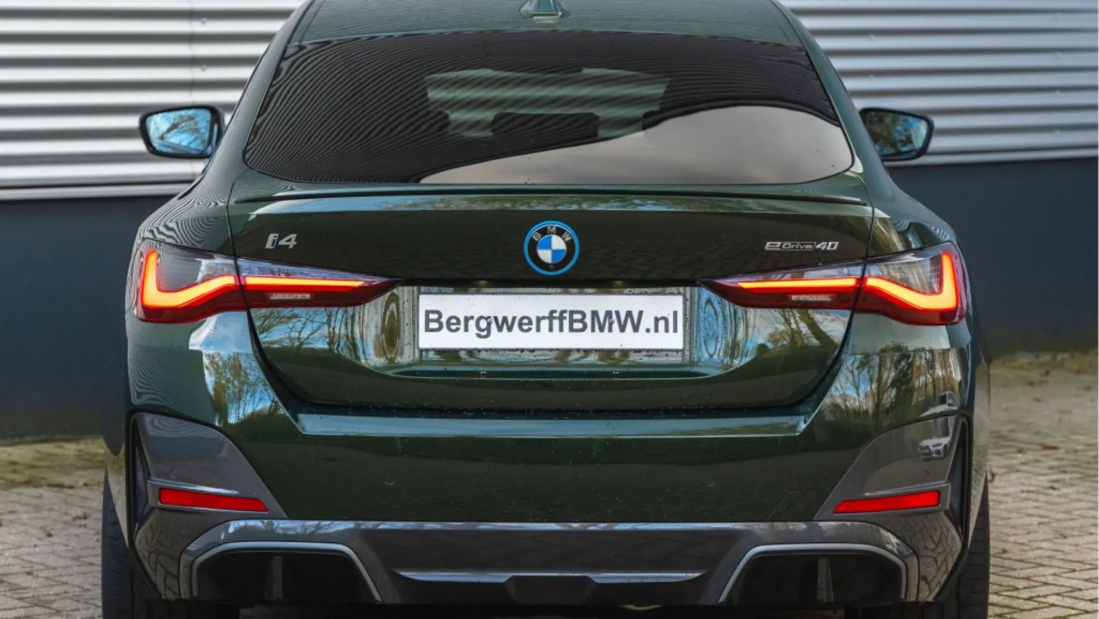 Verkocht: BMW i4 eDrive40 Sanremo Green | Bergwerff Automotive