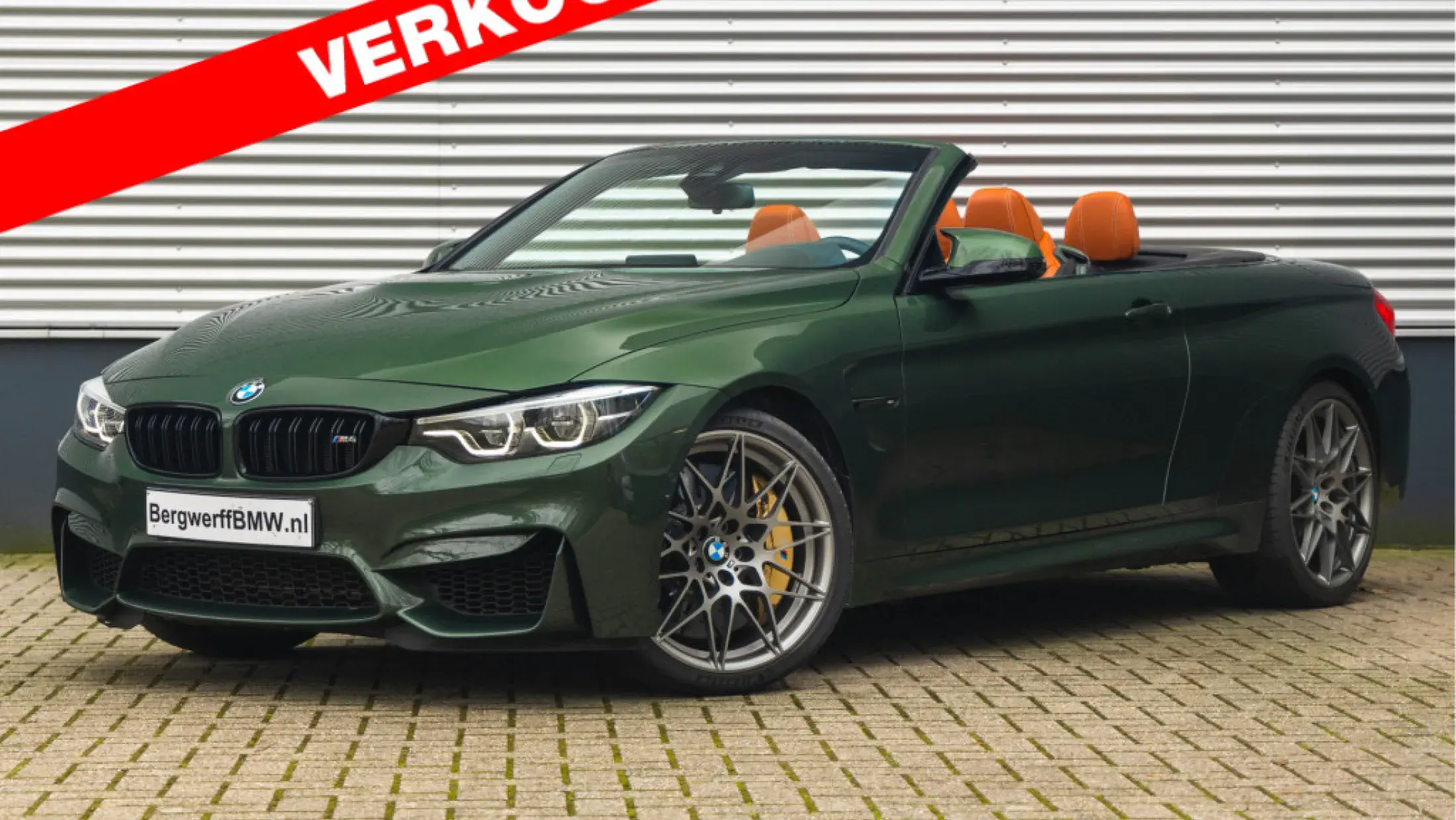 BMW M4 Competition Cabrio Individual Special Request Lakkleur Malachite Green metallic Individual volleder Gold Braun