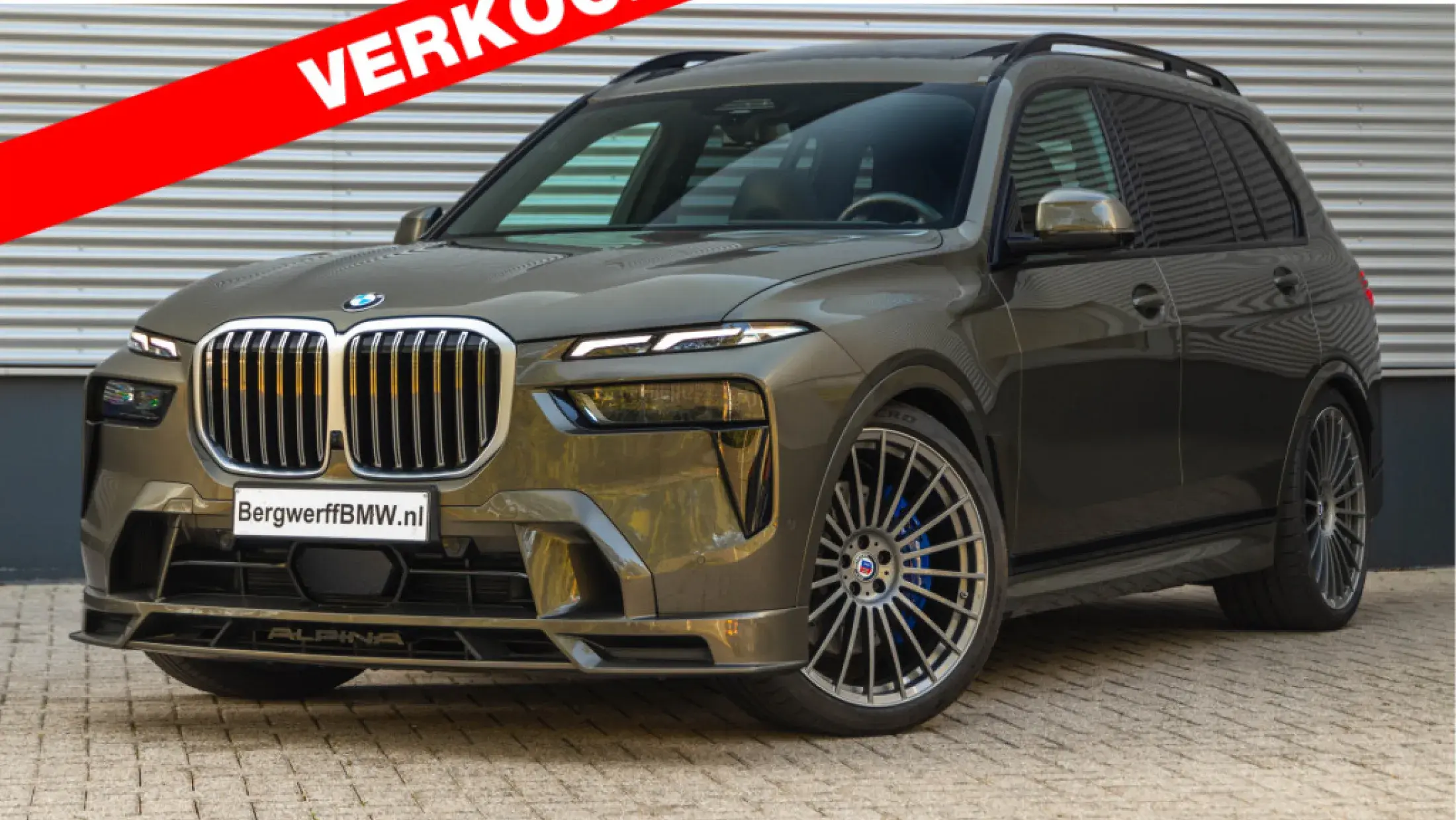 ALPINA XB7 Manhattan metallic BMW Individual Vollederausstattung Schwarz 2023