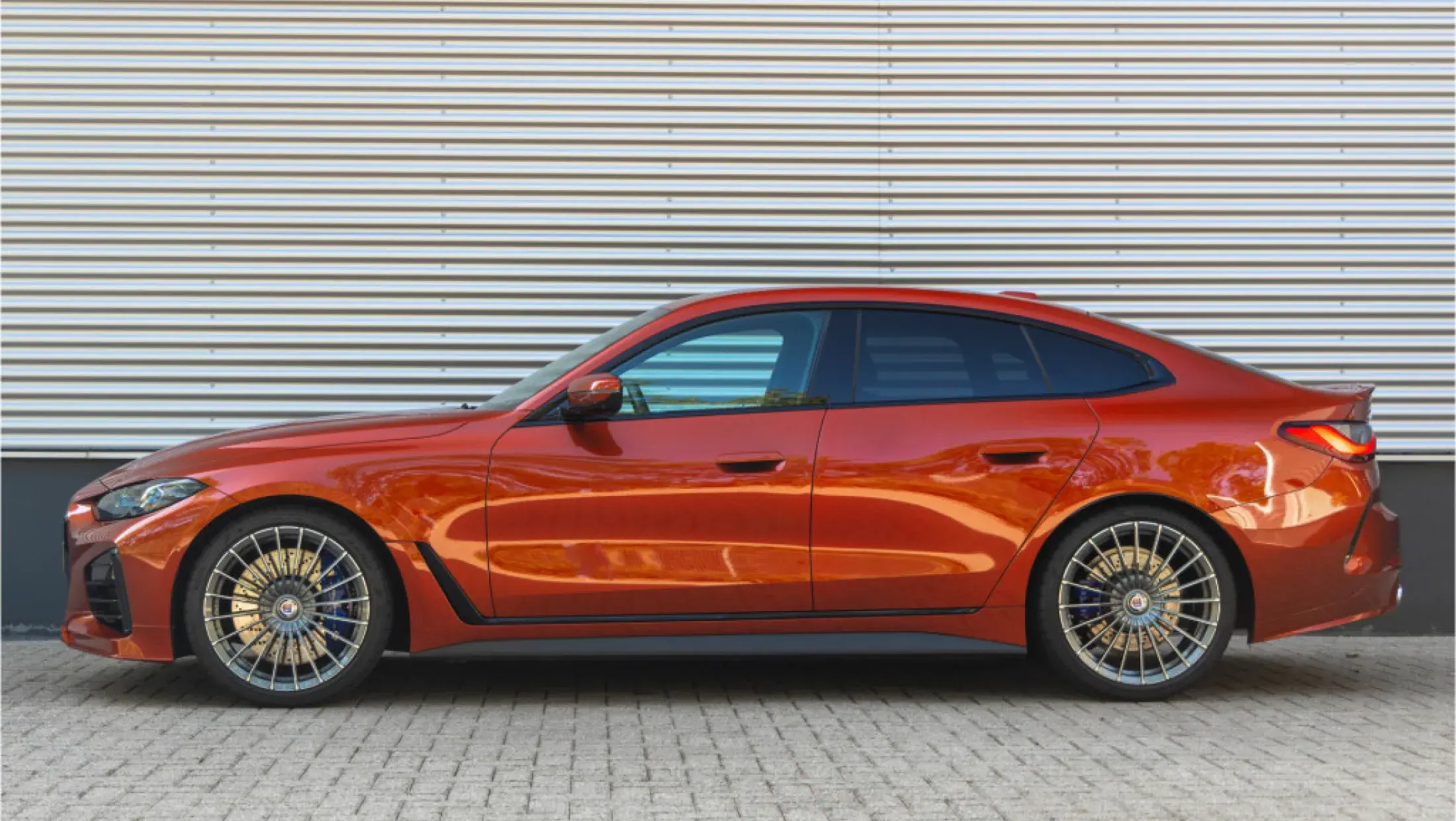 ALPINA B4 Gran Coupé G26 Sunset Orange metallic BMW Individual Vollederausstattung Schwarz