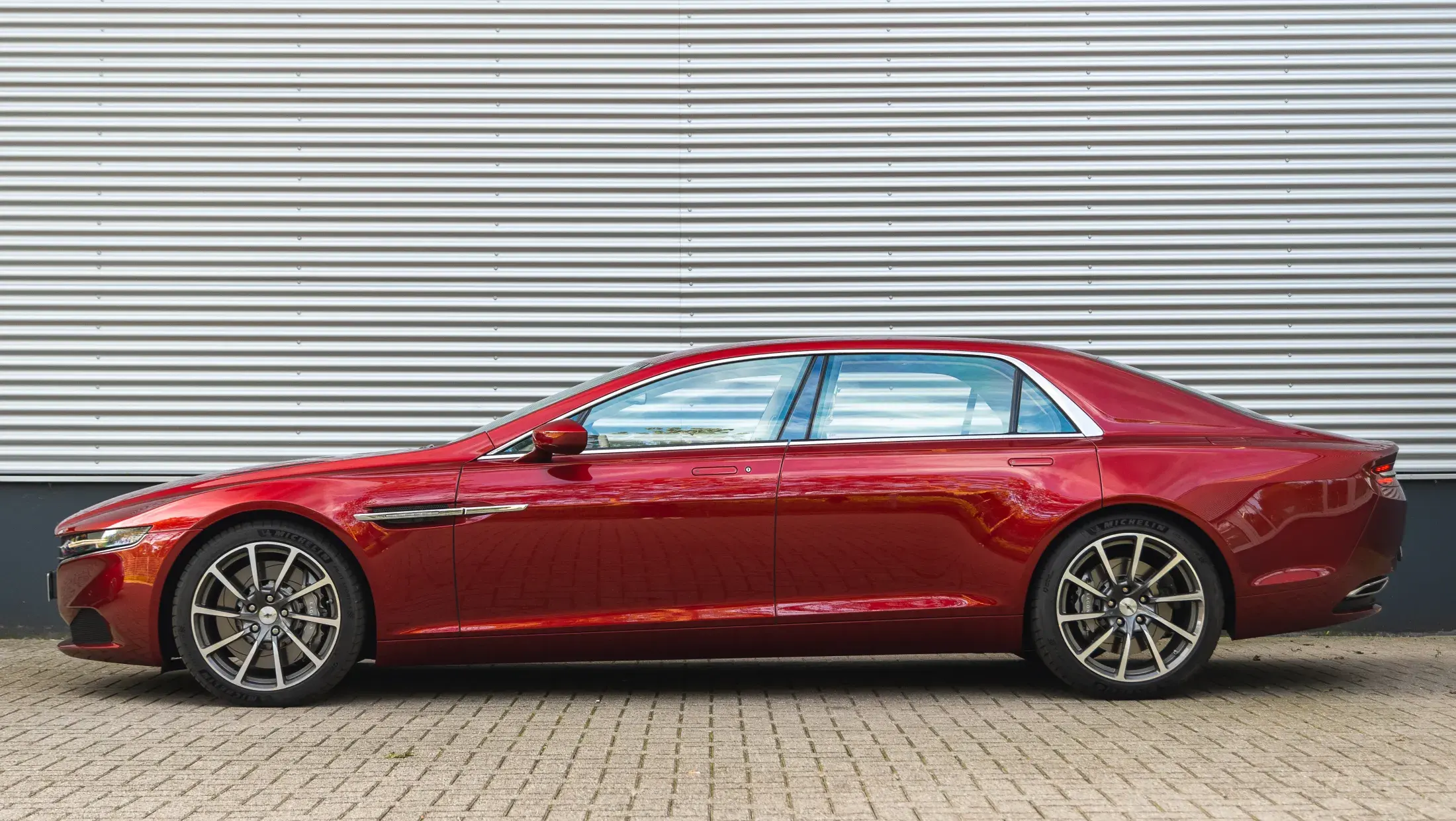 Aston Martin Lagonda Taraf Europese registratie