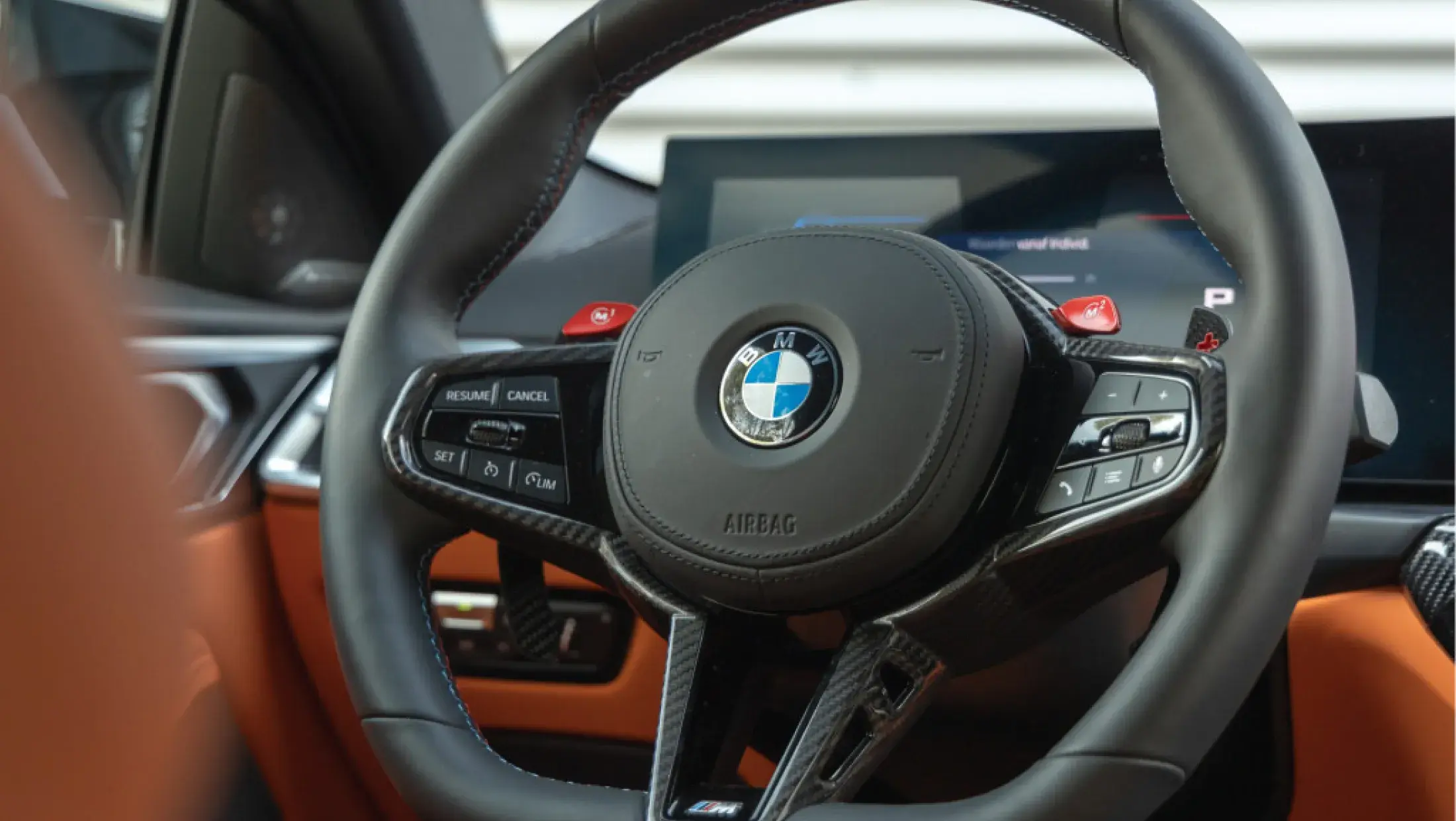 BMW M4 Competition Coupé G82 LCI Facelift Kyalami Orange Merino leder 