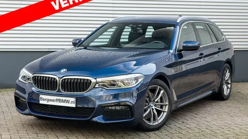 BMW 520i Touring High Executive M-Sport Mediterranblau G31 Bergwerff