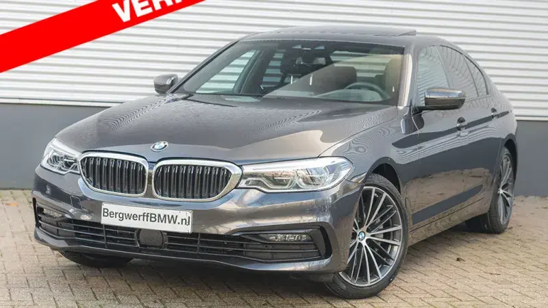 BMW 530i Sedan Sophistograu Nappa leder G30 High Executive Bergwerff