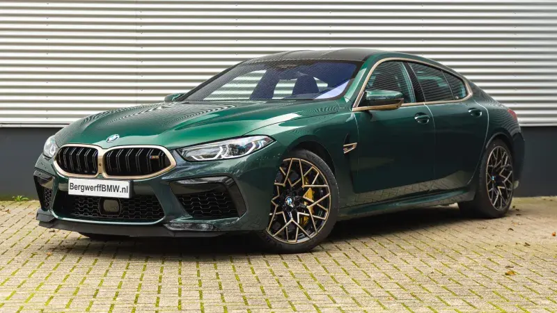 BMW M8 First Edition Aurora Diamond Green Metallic Taruma Brown Merino Leder