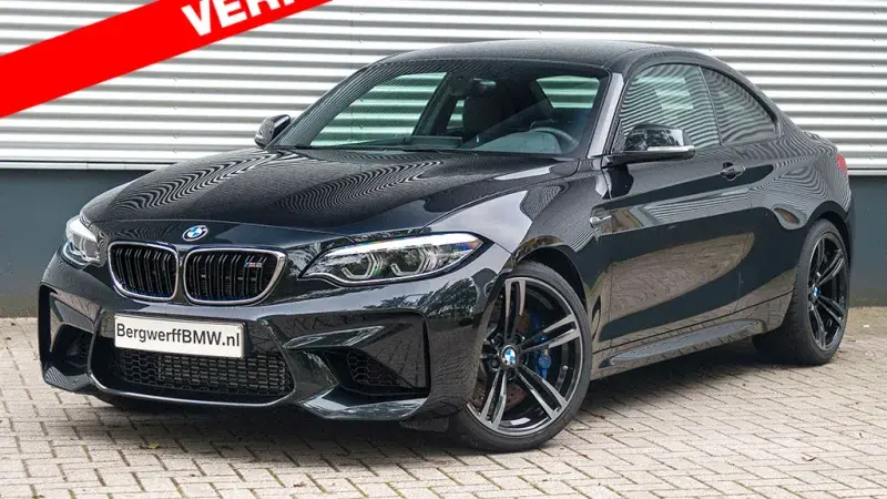 BMW M2 DCT F87 2018 Facelift Leder Dakota Schwarz Kontraststeppungblau Bergwerff