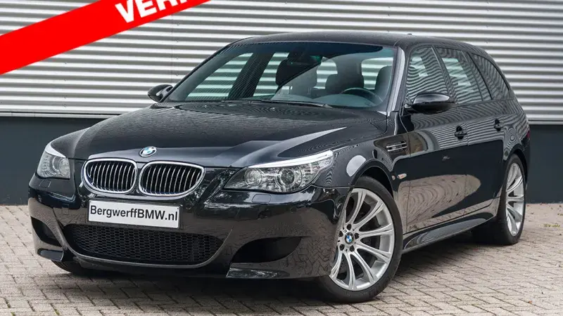 BMW M5 Touring E61 LCI Lagerschalen and new Clutch V10 Saphir Zwart Bergwerff