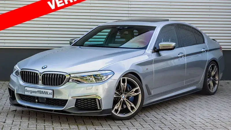 BMW M550i xDrive Individual Pure Metal Silver Full-Option Exklusivleder Nappa Schwarz G30 Bergwerff