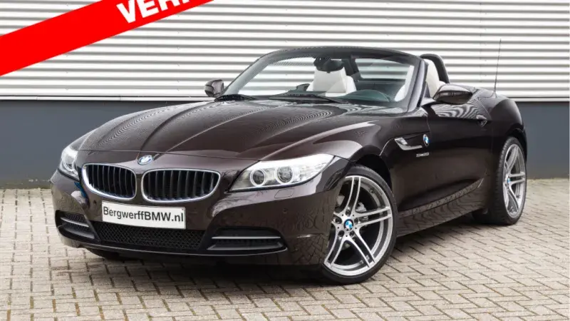 BMW Z4 Roadster Cabrio E89 Sparkling Brown Pearl Metallic Exclusivleder Nappa uitgebreid Elfenbeinweiss Schwarz