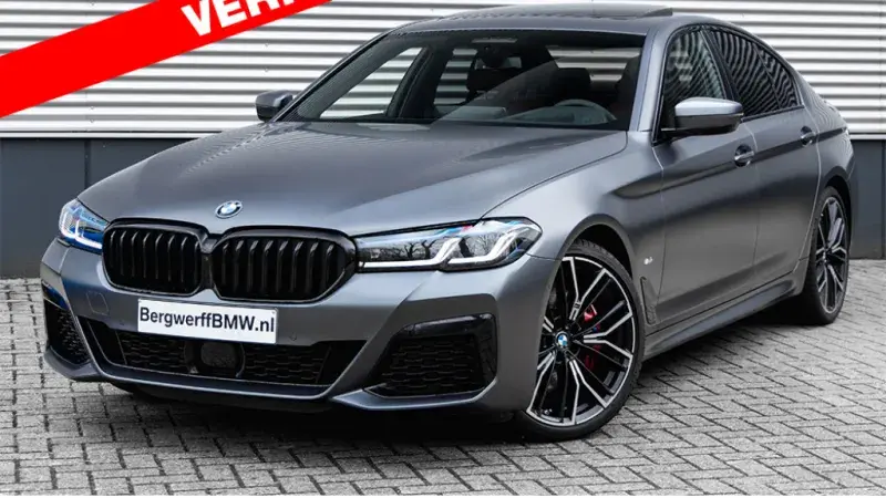 BWM 530i Sedan G30 LCI BMW Individual Frozen Dark Grey BMW Individual vollederen bekleding Tartufo