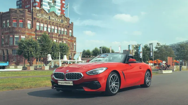 BMW Z4 Toronto red