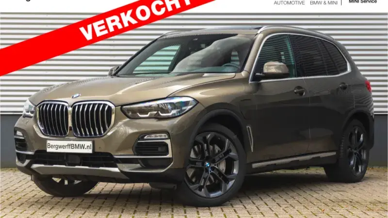 BMW X5 xDrive45e xLine - Panorama - Trekhaak - Volleder - Harman Kardon - ACC 1